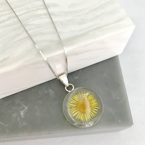 SALE!! Sterling Silver Large Yellow Daisy Necklace